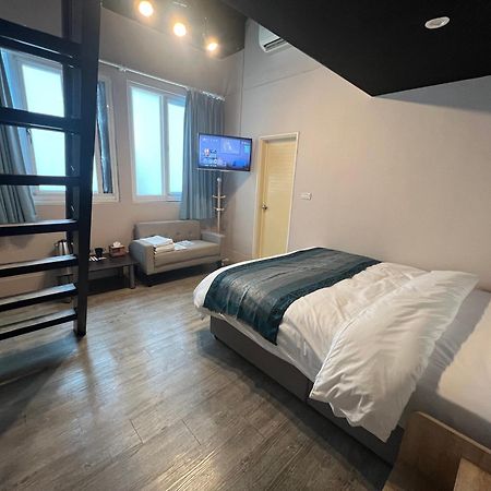 Mu-In Hotel Kaohsiung Extérieur photo