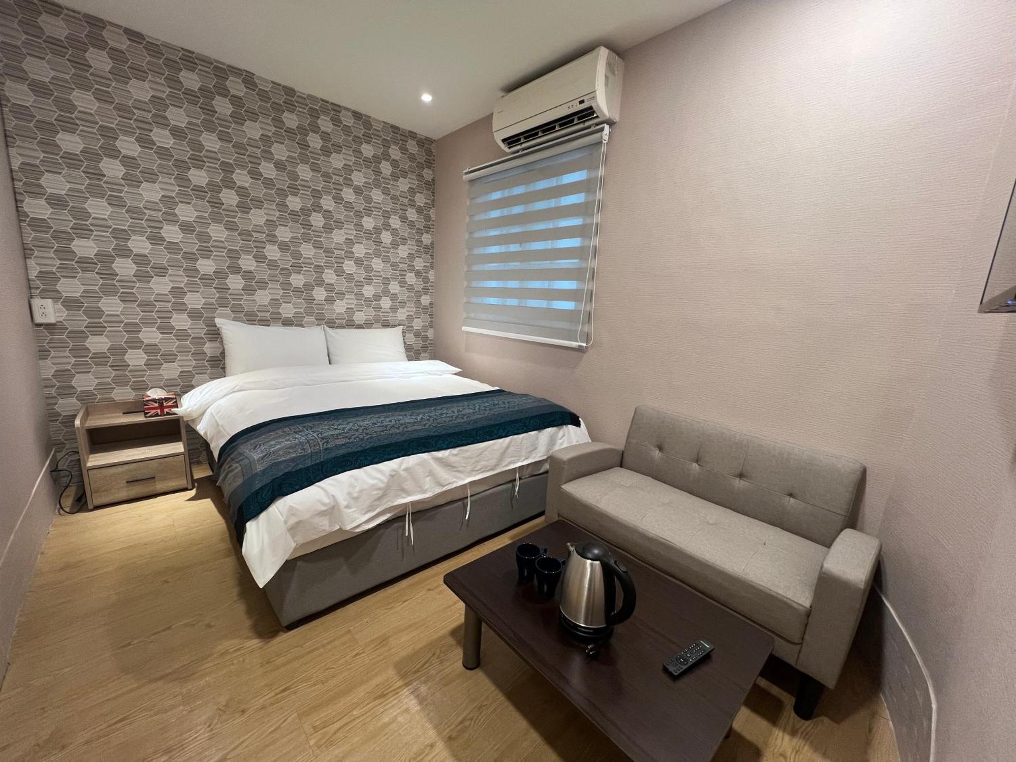 Mu-In Hotel Kaohsiung Extérieur photo